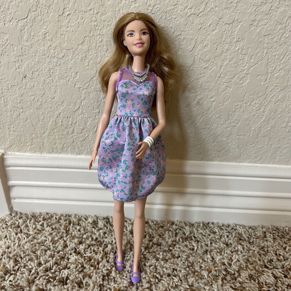 Barbie Fashionistas -Lovely in Lilac